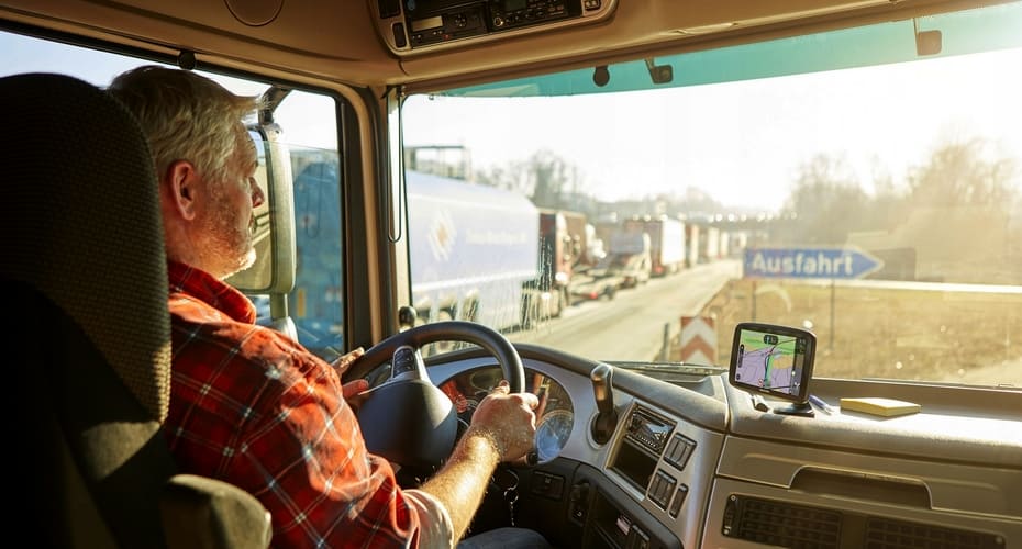 6 лучших навигаторов для грузовых автомобилей